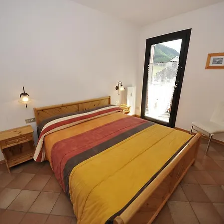 Paradisin Nr. 4